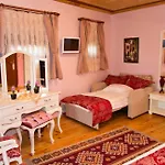 Esans - Special Category 3* Isztambul